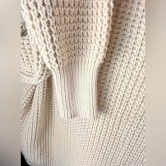 a.n.a Women's Oversized Beige Button-Up Cardigan NWOT - Picture 6 of 7